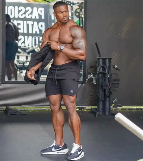 simeon panda net worth.